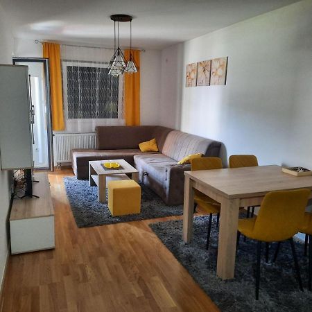 Apartman Bulevar Doboj Exterior foto